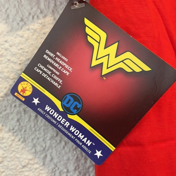 NEW! Wonder Woman costume top with cape and headband - Picture 3 of 7